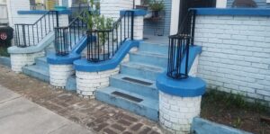 front steps rail with scrolled ends