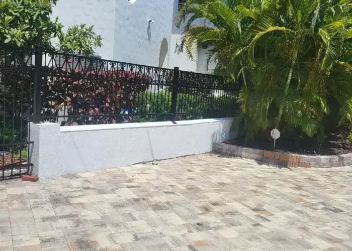 custom wrouht iron fence custom wrouht iron fence